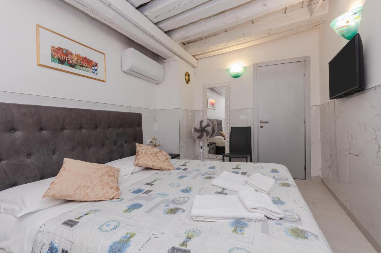 Palazzo Dolfin - Piazza San Marco Lovely Apartment Venetië Buitenkant foto